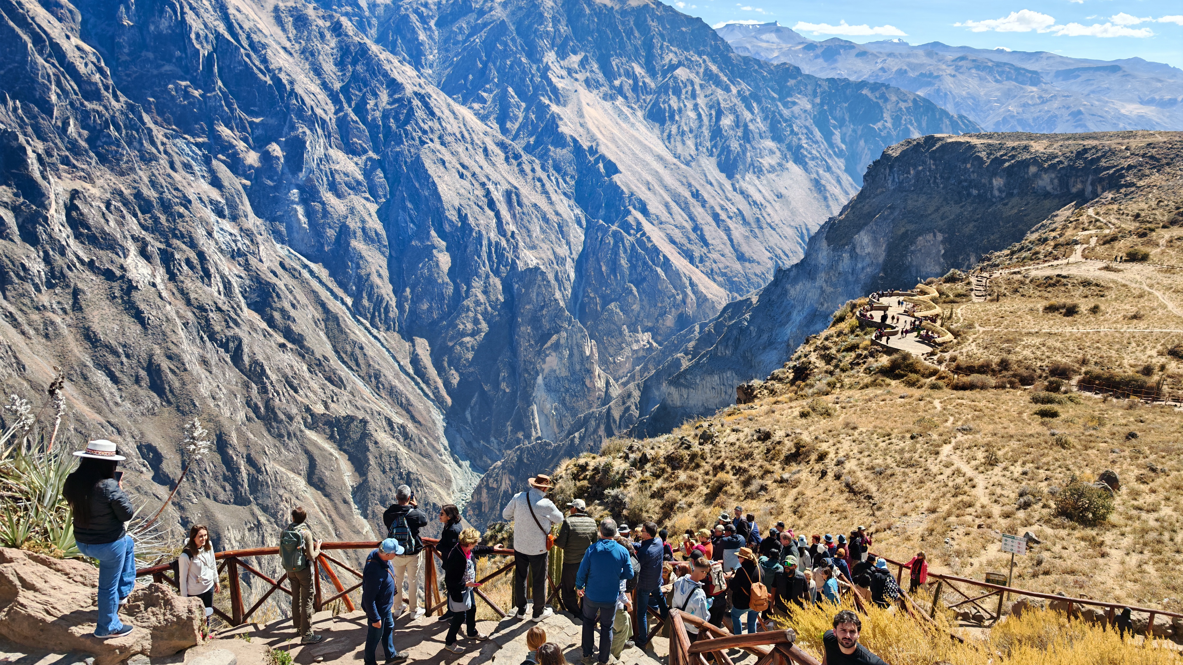 Mirador Cruz del Cóndor 1